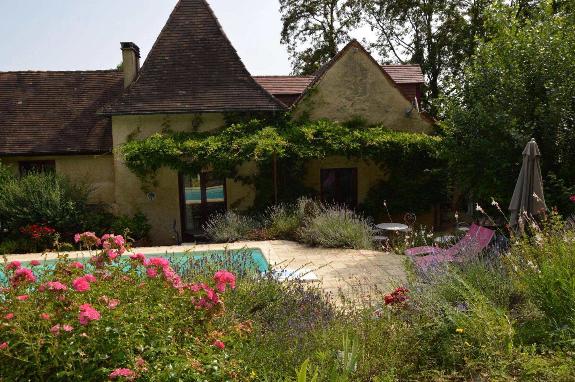 Les Deux Tours Bed & Breakfast Siorac-en-Perigord Bagian luar foto