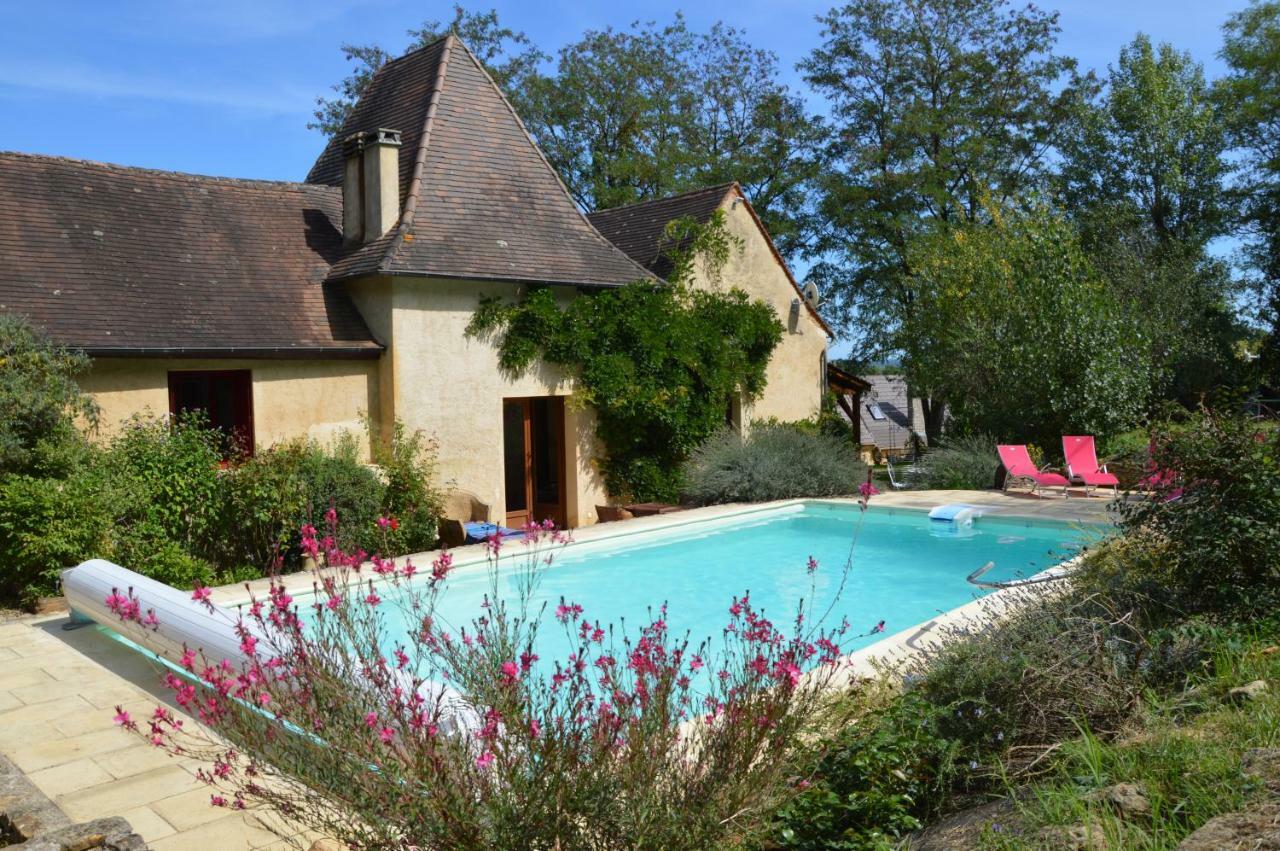 Les Deux Tours Bed & Breakfast Siorac-en-Perigord Bagian luar foto