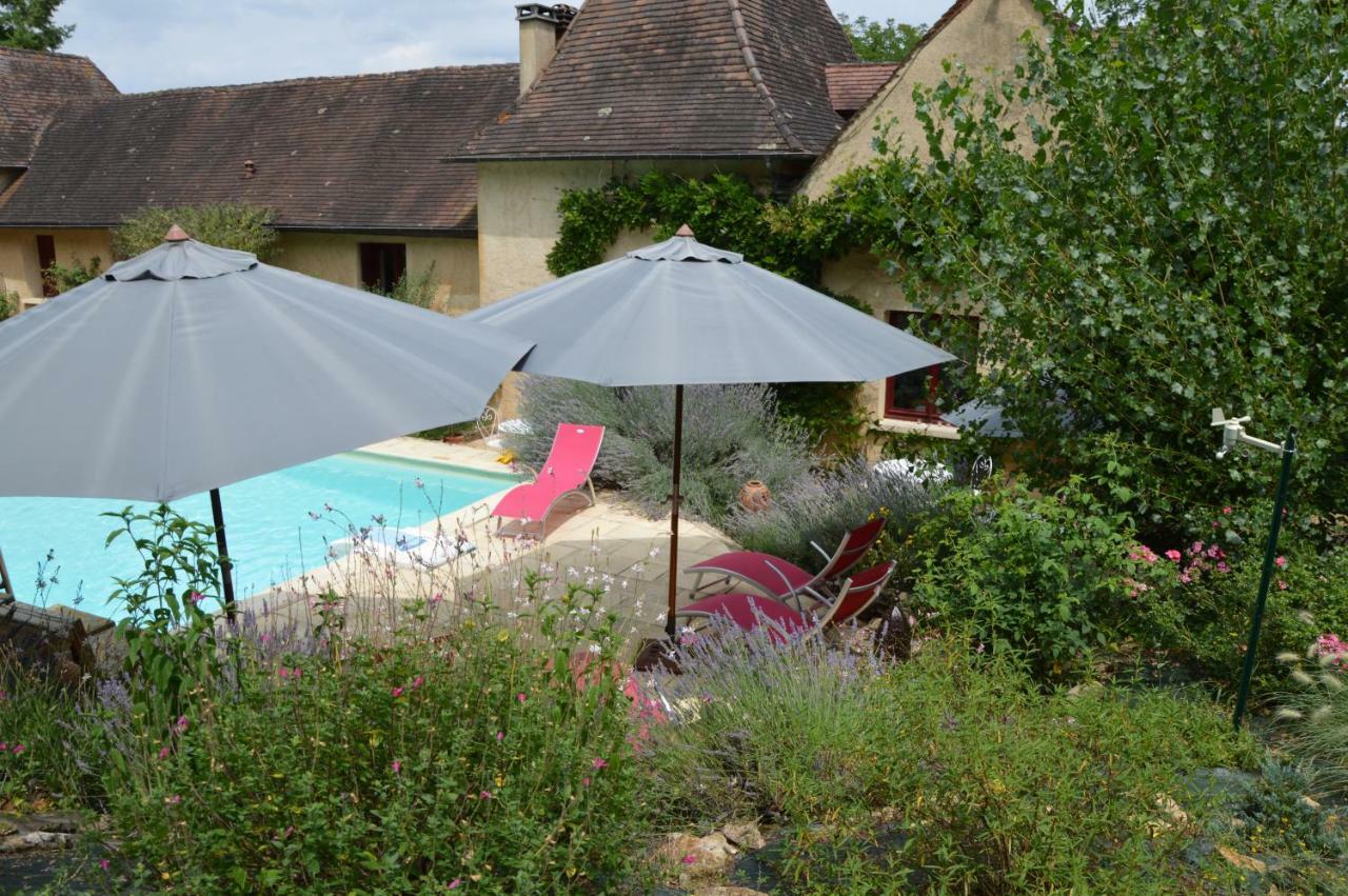 Les Deux Tours Bed & Breakfast Siorac-en-Perigord Bagian luar foto