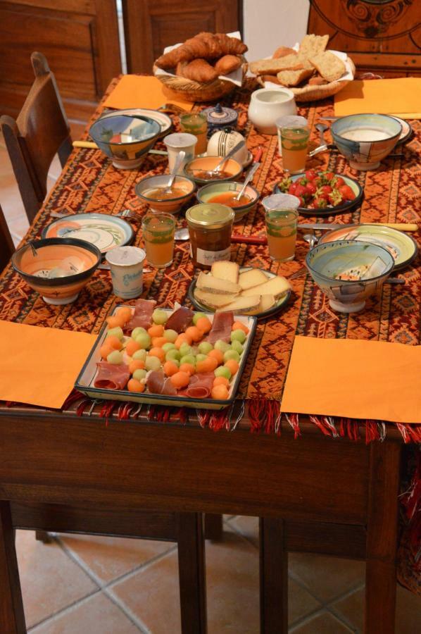 Les Deux Tours Bed & Breakfast Siorac-en-Perigord Bagian luar foto