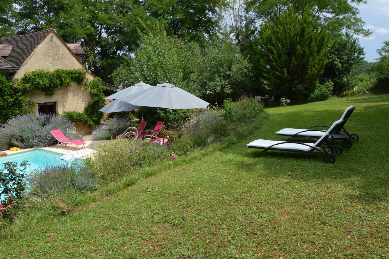 Les Deux Tours Bed & Breakfast Siorac-en-Perigord Bagian luar foto
