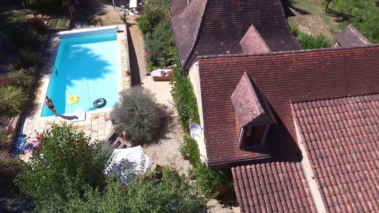 Les Deux Tours Bed & Breakfast Siorac-en-Perigord Bagian luar foto