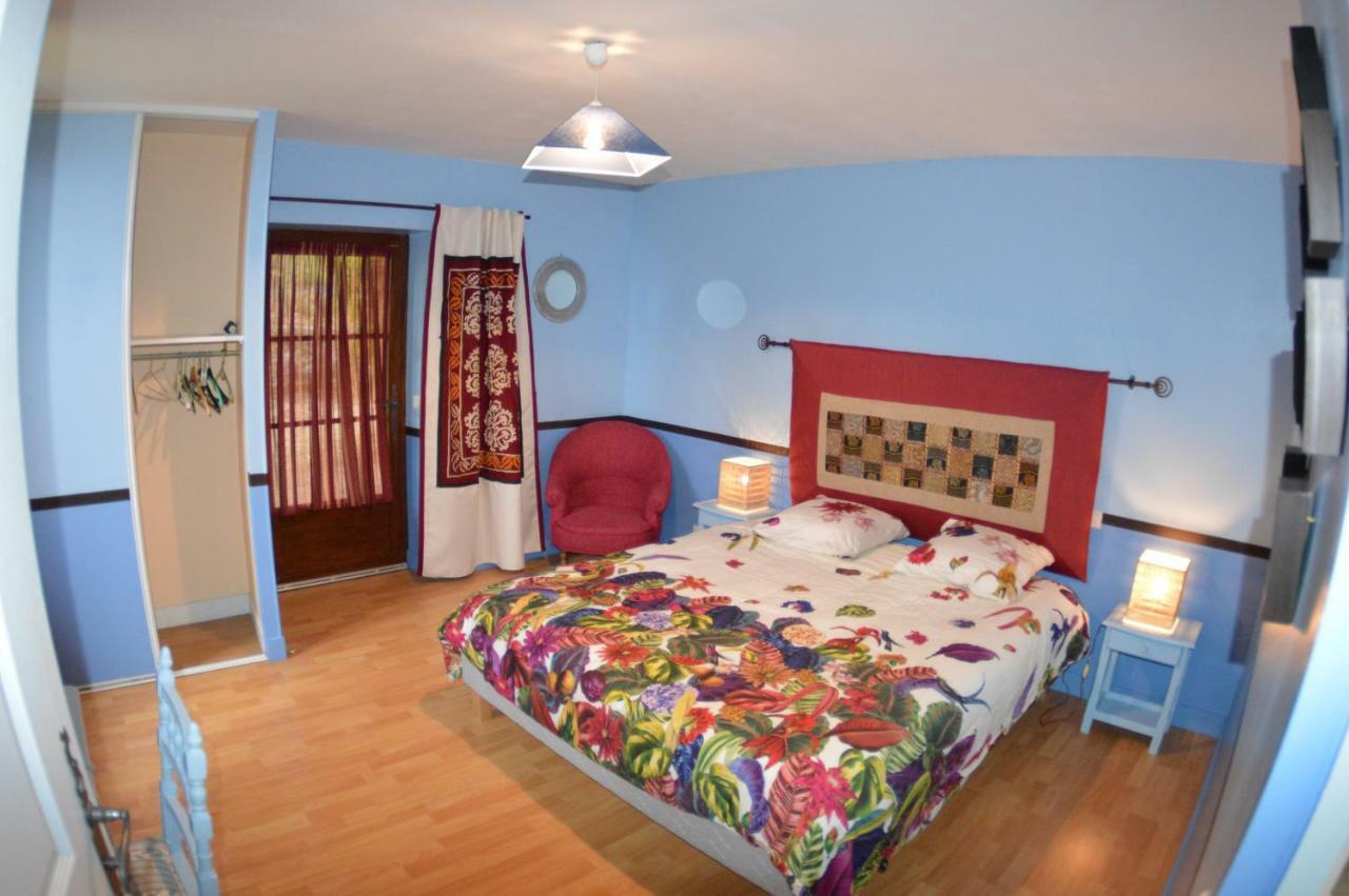 Les Deux Tours Bed & Breakfast Siorac-en-Perigord Bagian luar foto